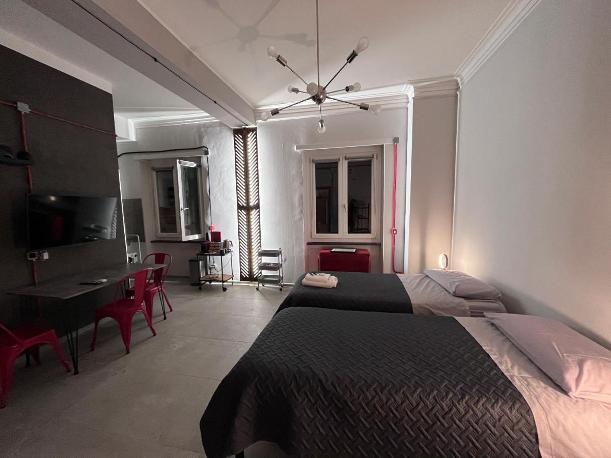Minardi Apartments Верчели Екстериор снимка