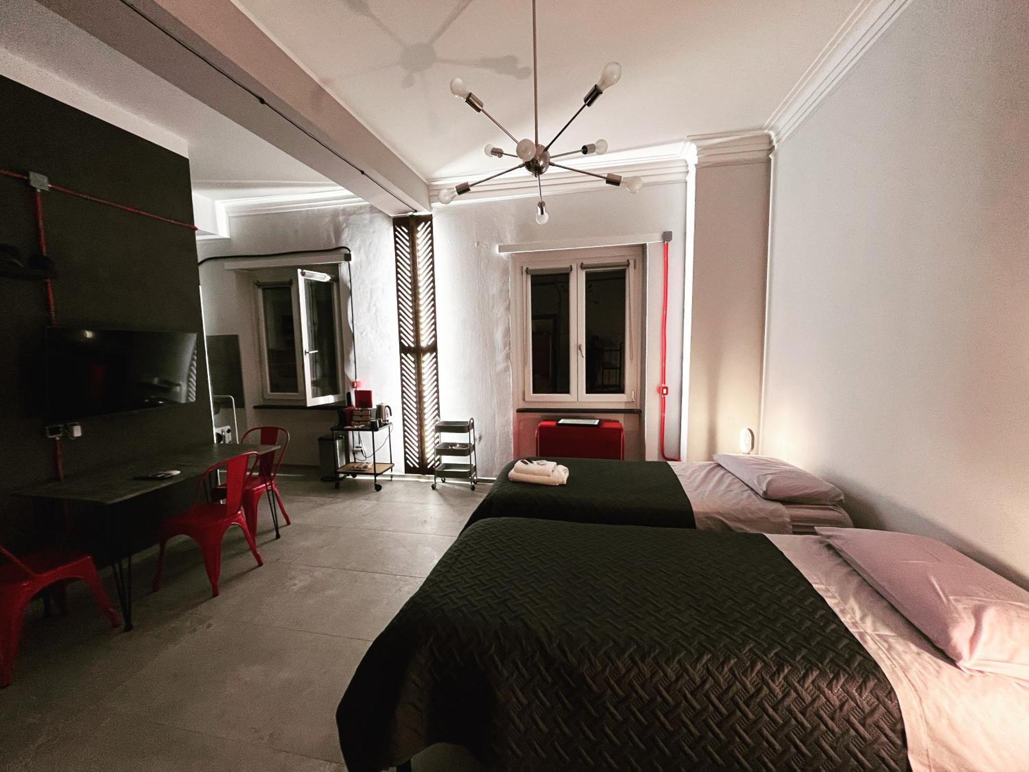 Minardi Apartments Верчели Екстериор снимка